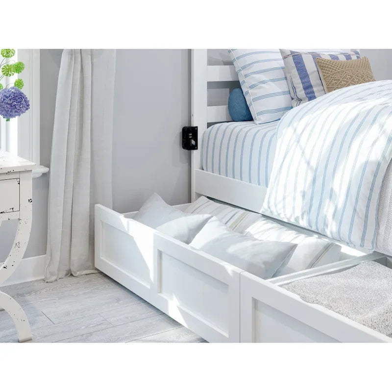 Letto con struttura a piattaforma, pediera e 2 cassetti portaoggetti