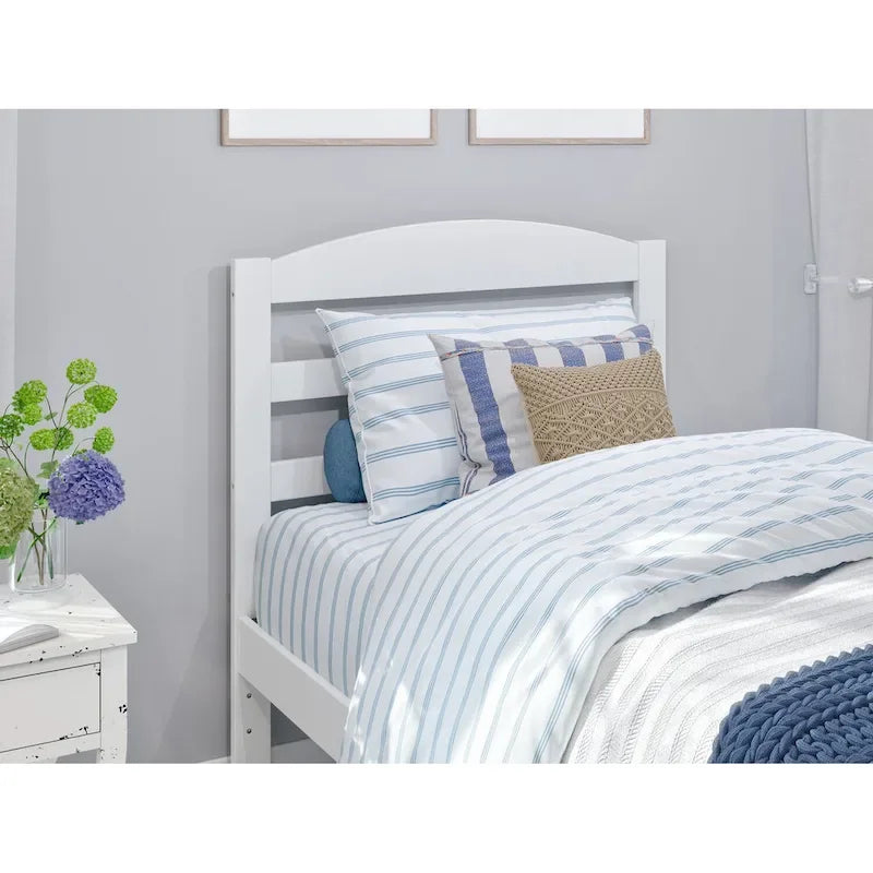 Letto con struttura a piattaforma, pediera e 2 cassetti portaoggetti
